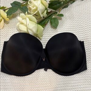 Victoria's Secret Elegant Black Strapless Bra